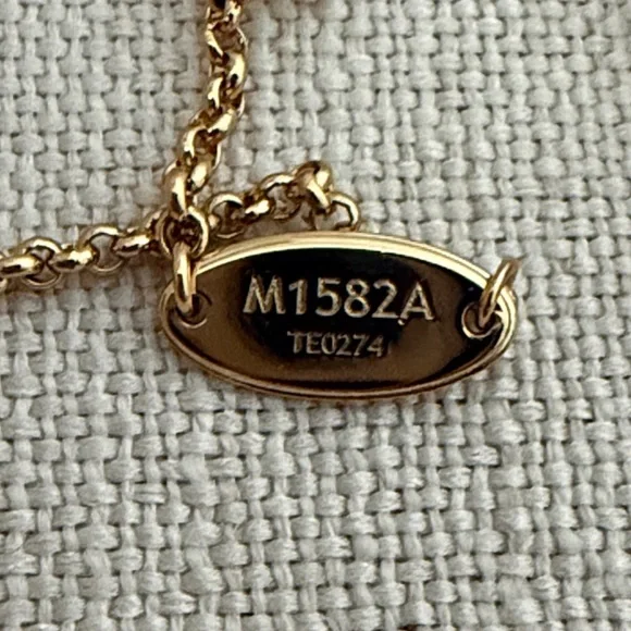 Louis Vuitton Lady LV necklace - Picture 5 of 6